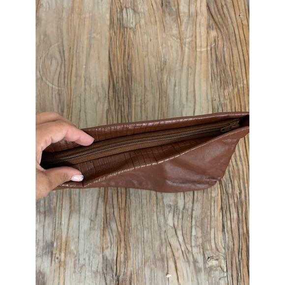 VINTAGE 80s Brown Leather Clutch Bag Purse Made in Italy - Picture 2 of 4